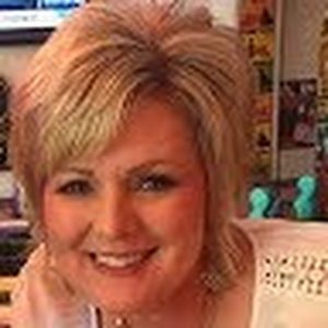 Meet your Posher, Angie